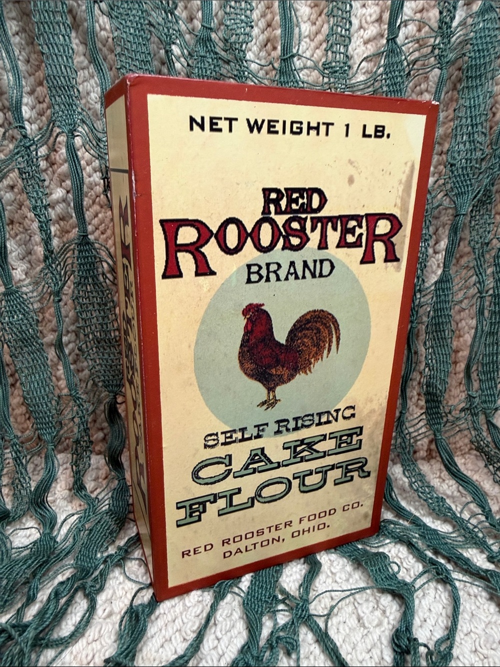 Red Rooster Decorative Home Accent Box